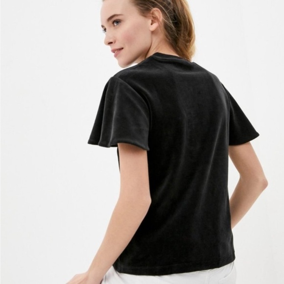 Adidas GN3062 Heart Shaped Patch Tee Velour Black Sz Small NWOT - Picture 4 of 6